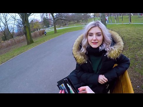 ❤️ Swallows hot cum coigreach airson airgead - blowjob anns a 'phàirc le Eva Elfie ️❌  Porn cruaidh  aig gd.newsexxxx.ru ❤